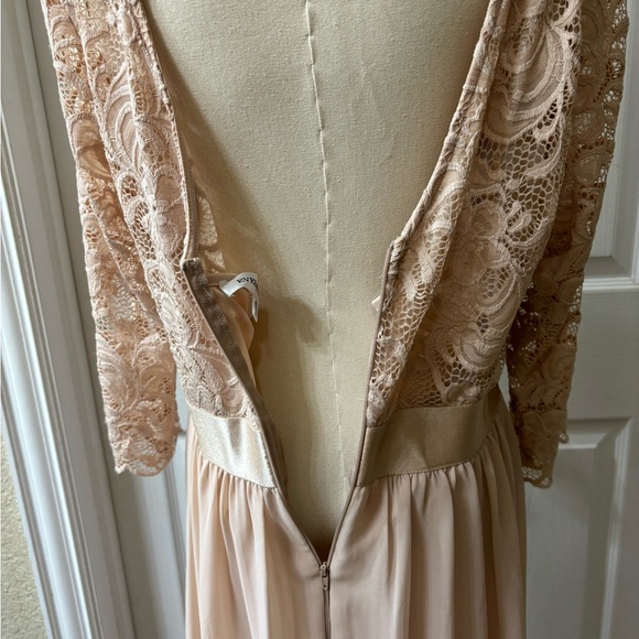 Ever Pretty Plus Size Lace Evening Dress with Half Sleeves - Picture 8 of 11